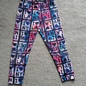 💜Girls size M 7/8 Capri Leggings💙